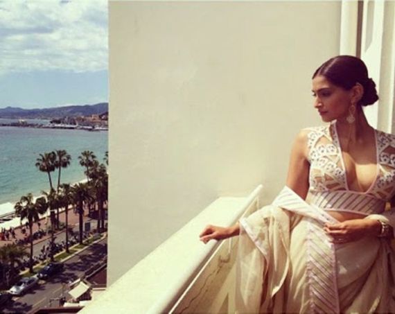 Sonam Kapoor In Abu Sandeep Saree