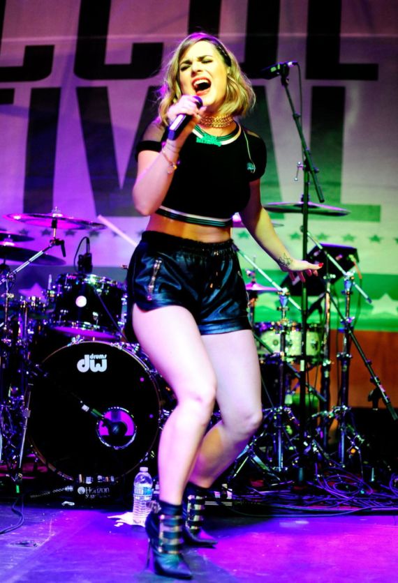 JoJo Performing At The Broccoli City Festival