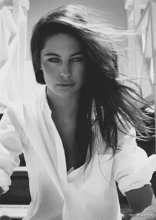Mathilde Goehler Best Photos Collection