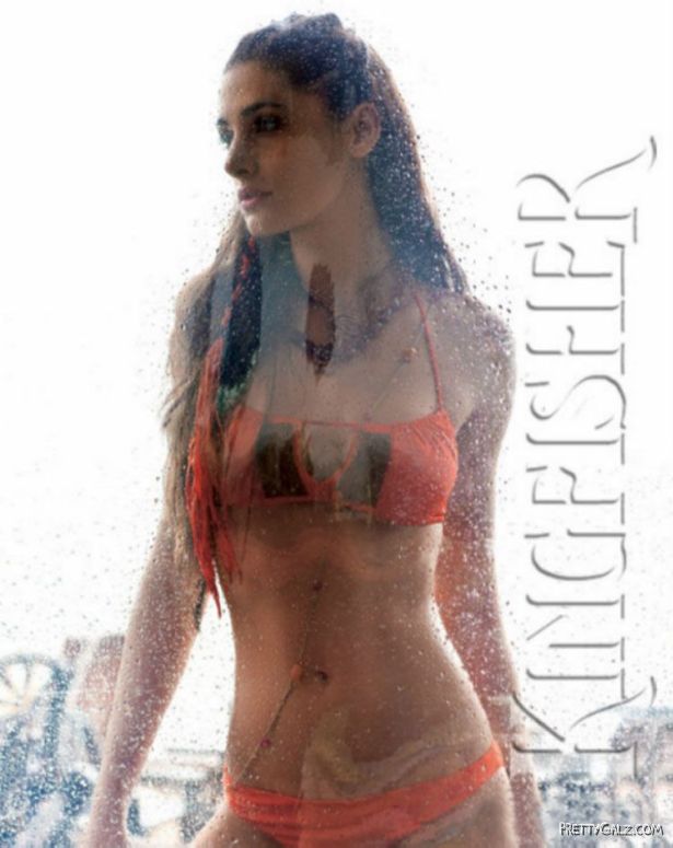 Awesome Nargis Fakhri Photo Gallery