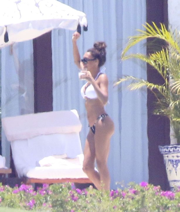 Naya Rivera On A Vacation In Cabo