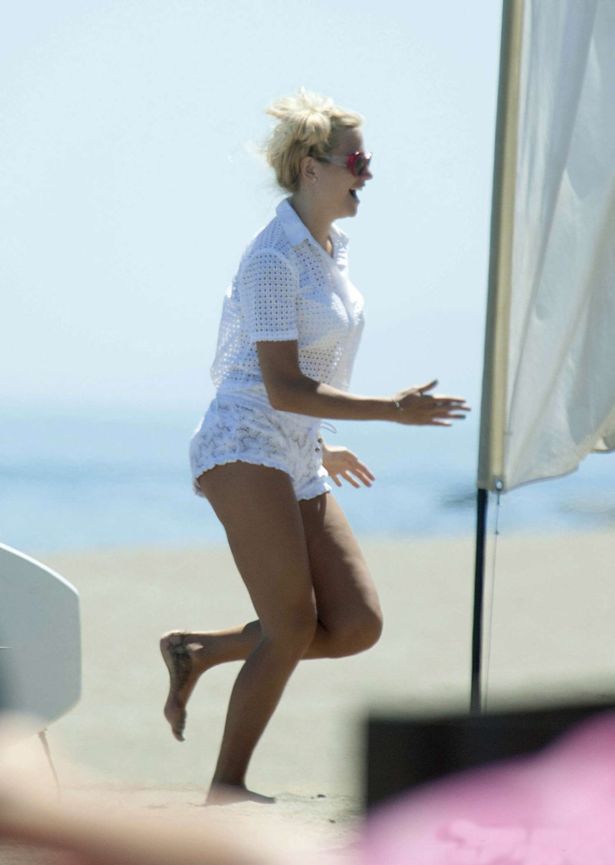 Pixie Lott On A Vacation In Marbella